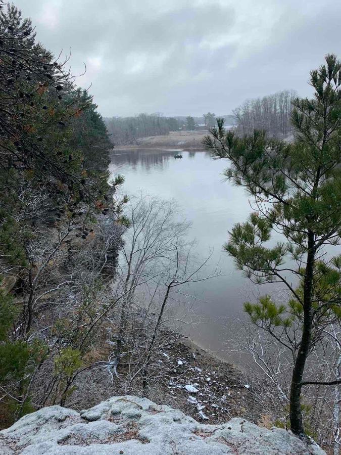 Colonial 2* Wisconsin Dells